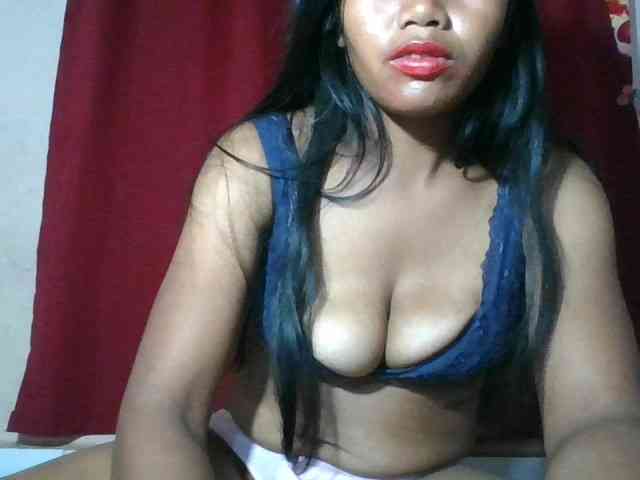 Keziah34 webcam