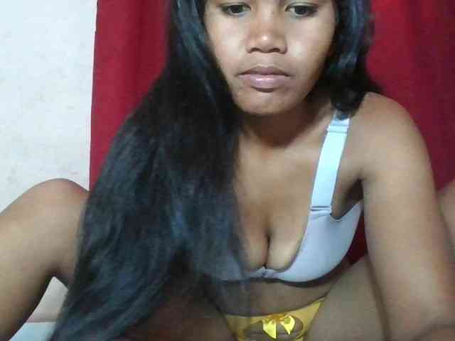 Keziah34 webcam