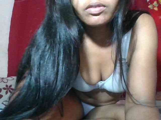 Keziah34 webcam