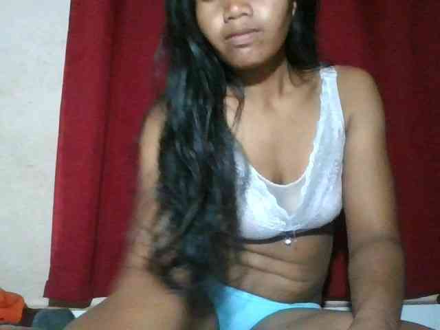 Keziah34 webcam