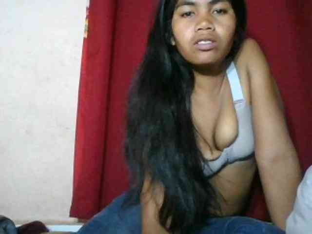 Keziah34 webcam