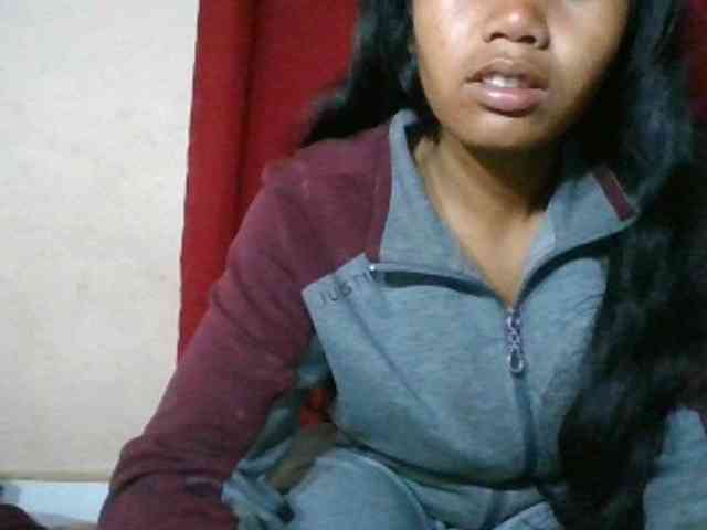 Keziah34 webcam