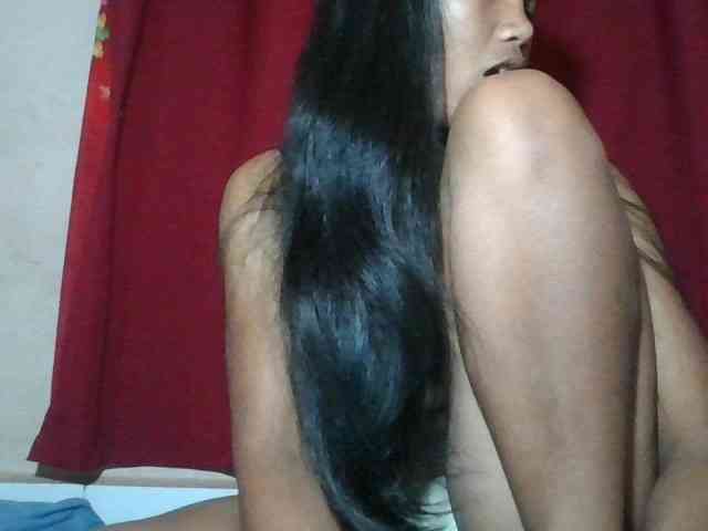 Keziah34 webcam