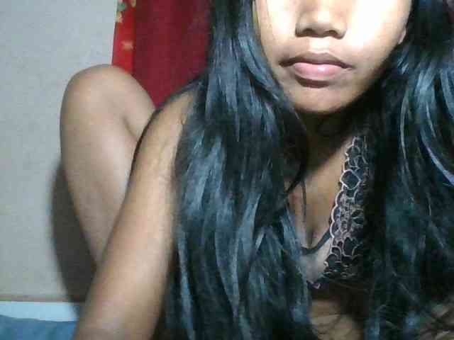 Keziah34 webcam