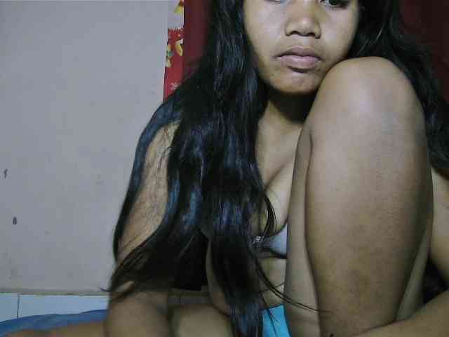 Keziah34 webcam