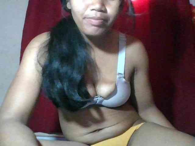 Keziah34 webcam