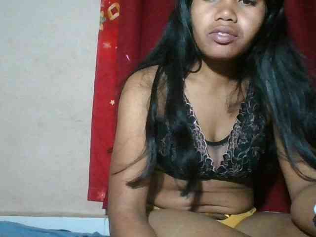Keziah34 webcam