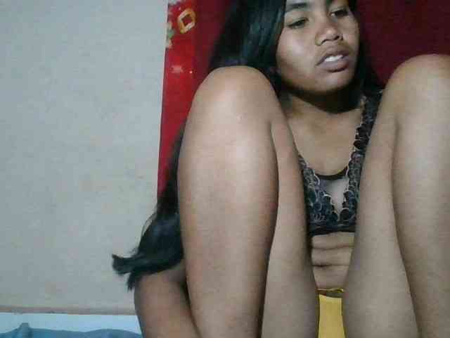 Keziah34 webcam
