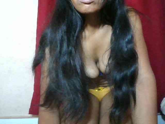 Keziah34 webcam