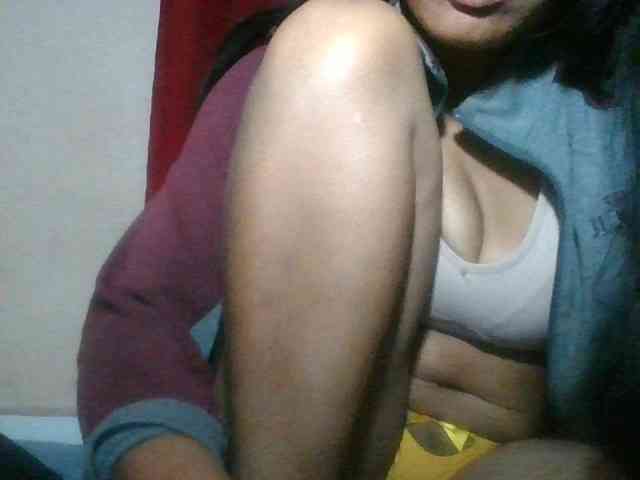 Keziah34 webcam