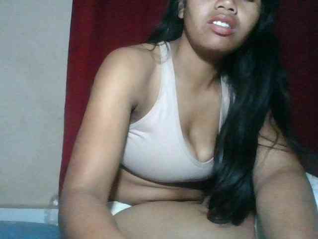 Keziah34 webcam