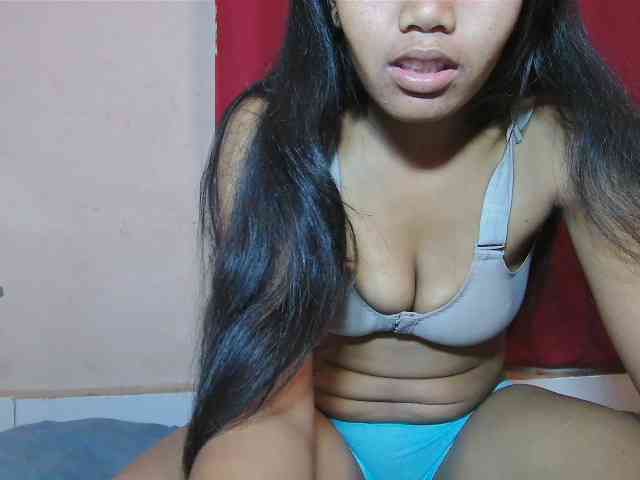 Keziah34 webcam