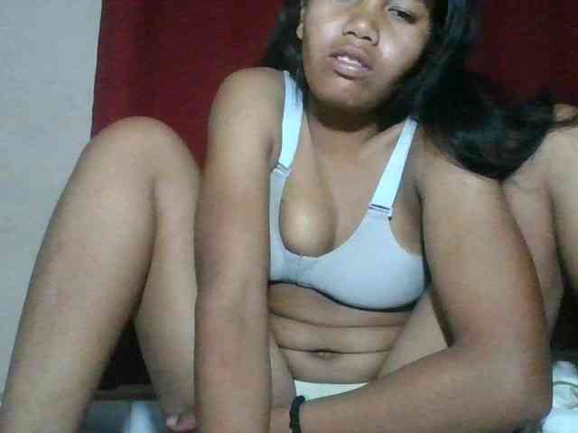 Keziah34 webcam