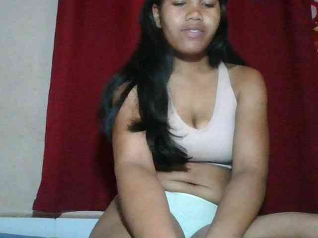 Keziah34 webcam