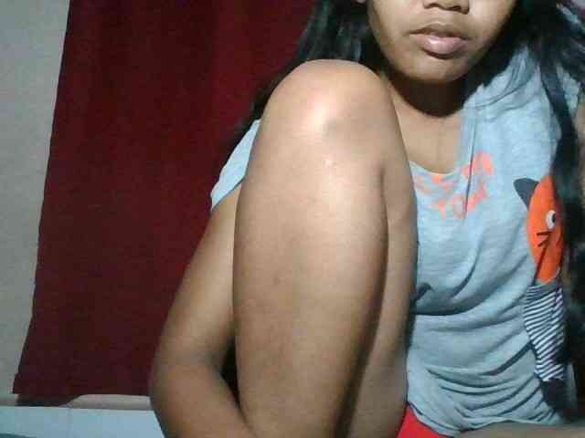 Keziah34 webcam