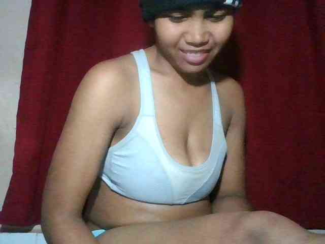 Keziah34 webcam