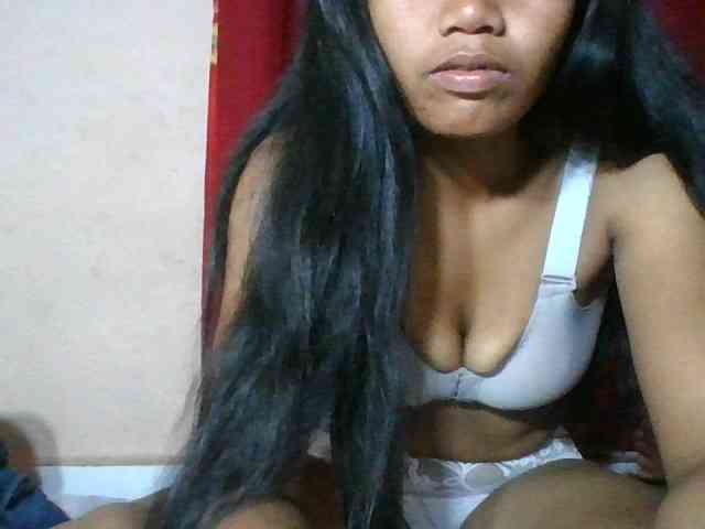 Keziah34 webcam