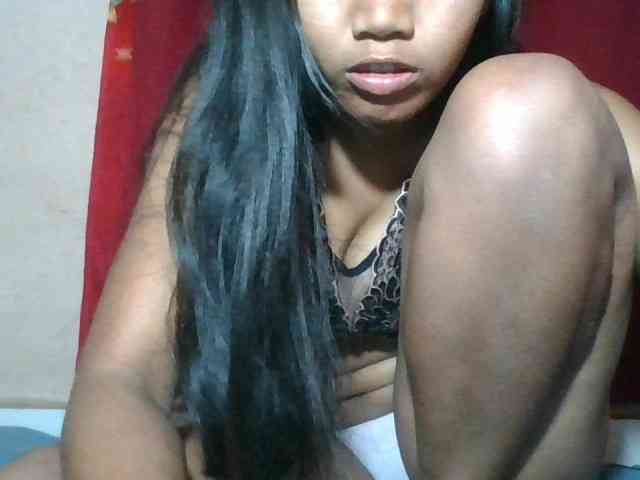 Keziah34 webcam