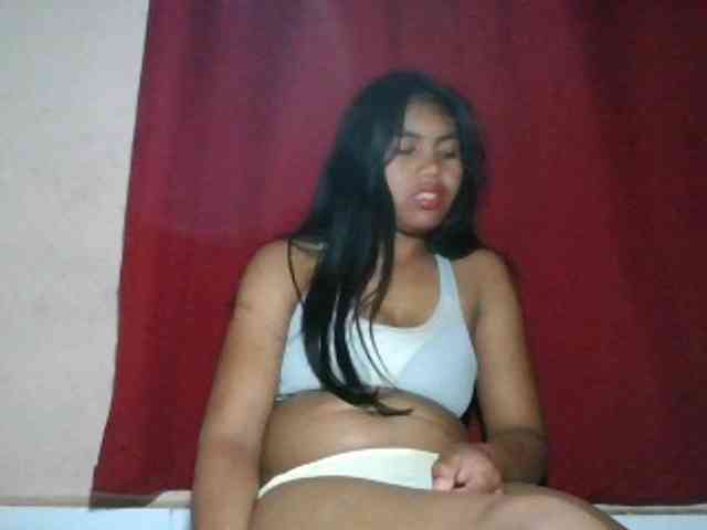 Keziah34 webcam