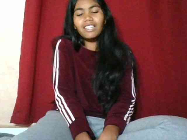 Keziah34 webcam