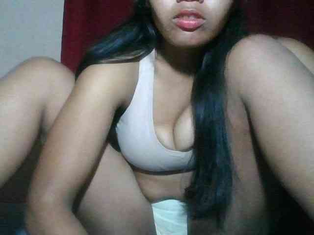 Keziah34 webcam