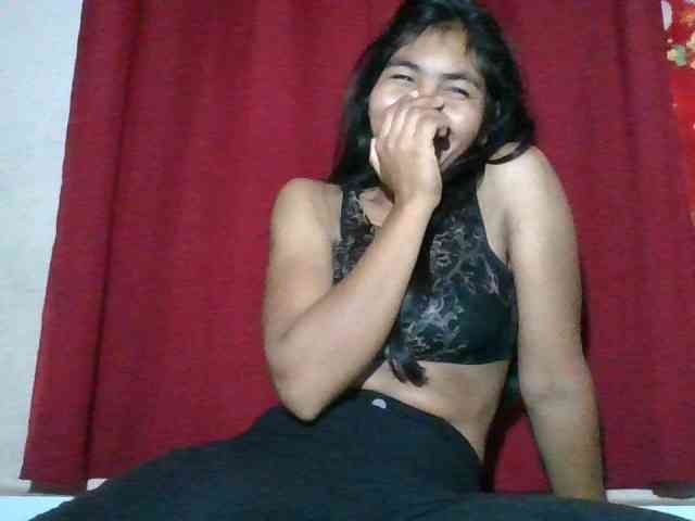 Keziah34 webcam