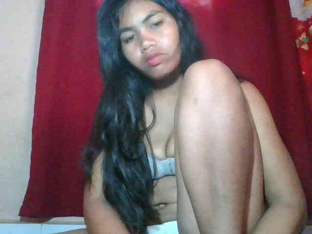 Keziah34 webcam