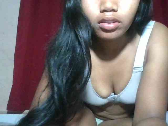 Keziah34 Live Webcam on BongaCams