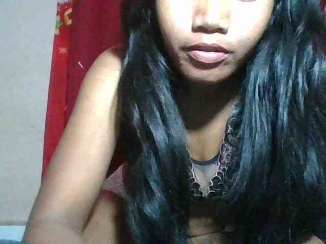 Keziah34 webcam