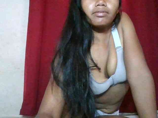 Keziah34 webcam