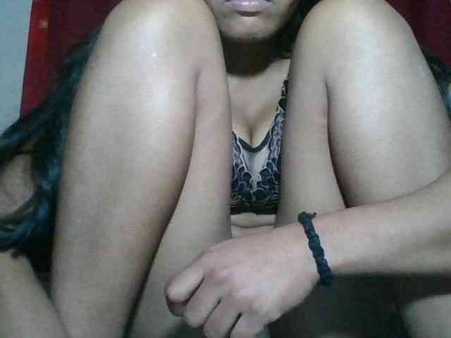 Keziah34 webcam