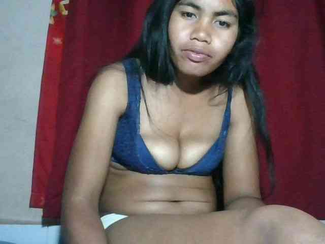 Keziah34 webcam
