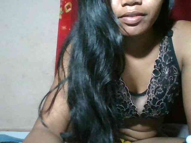 Keziah34 webcam