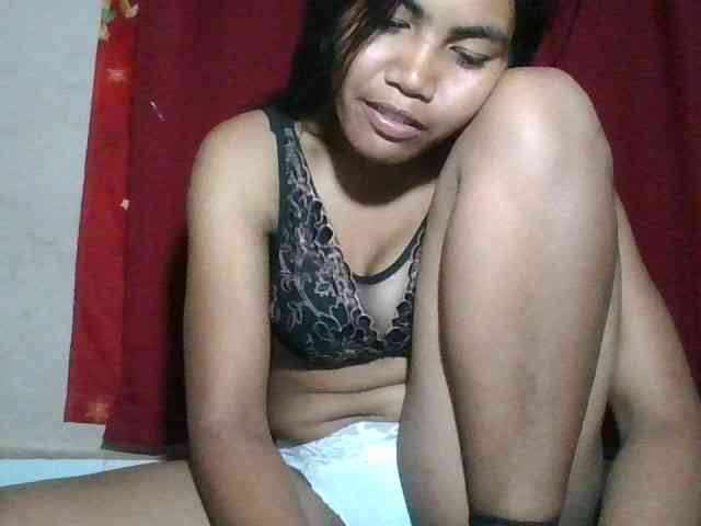 Keziah34 webcam