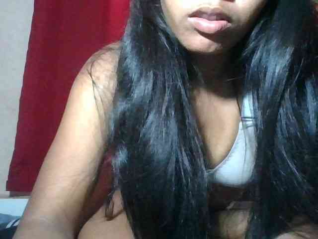 Keziah34 webcam