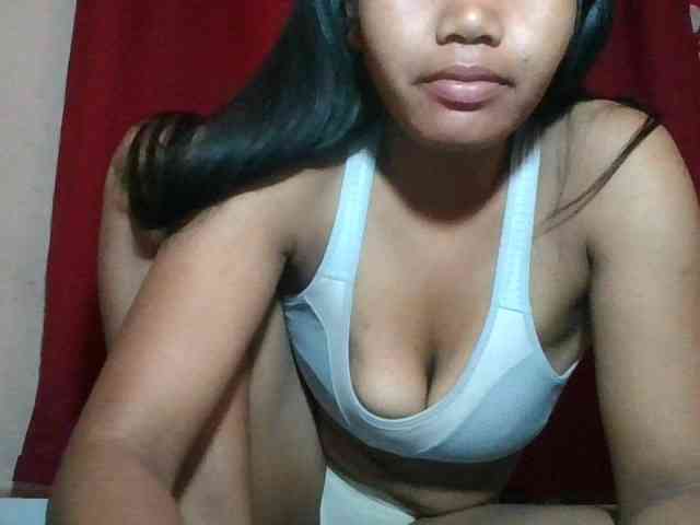Keziah34 webcam