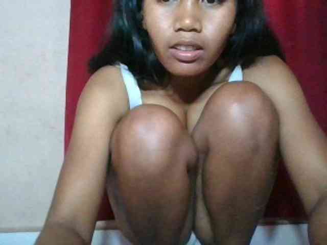 Keziah34 webcam