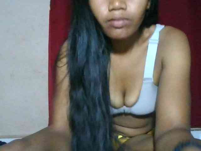 Keziah34 webcam