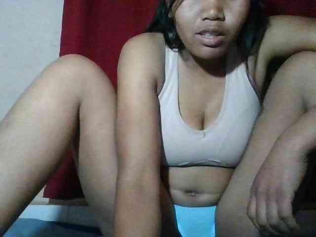 Keziah34 webcam