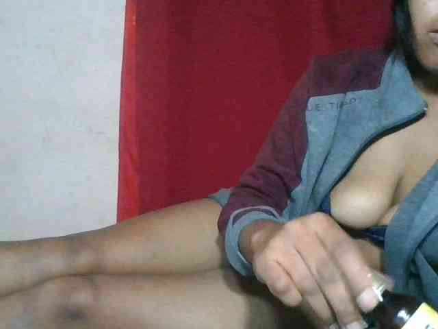 Keziah34 webcam