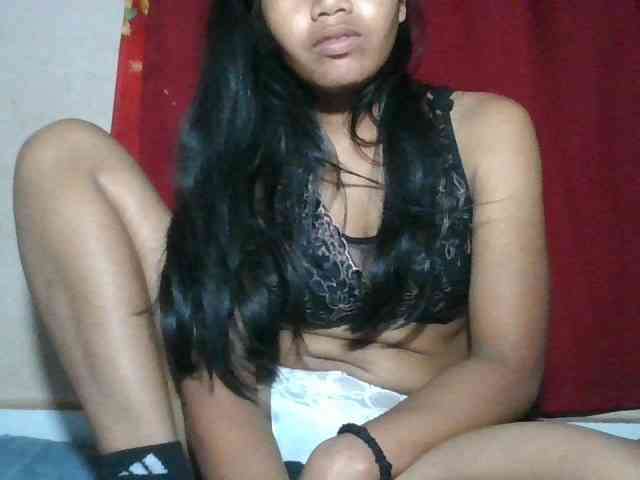 Keziah34 webcam