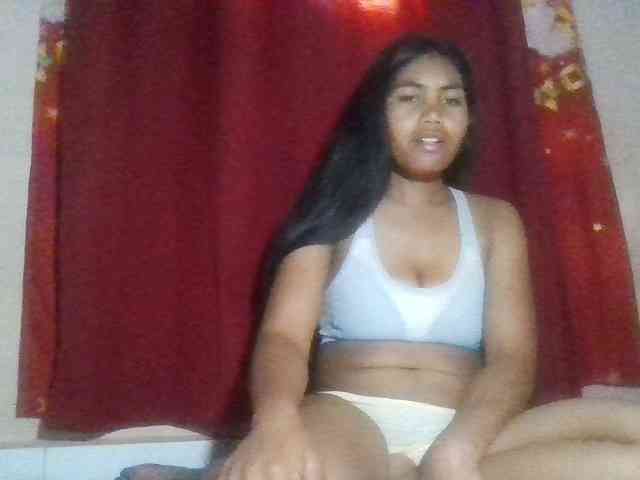 Keziah34 webcam