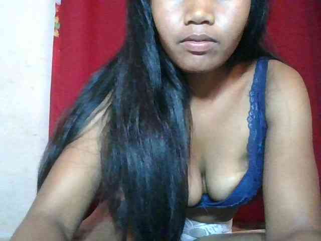 Keziah34 webcam