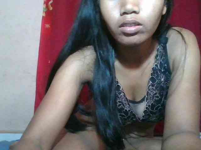 Keziah34 webcam