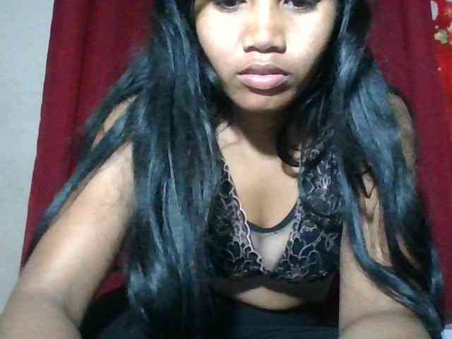 Keziah34 webcam