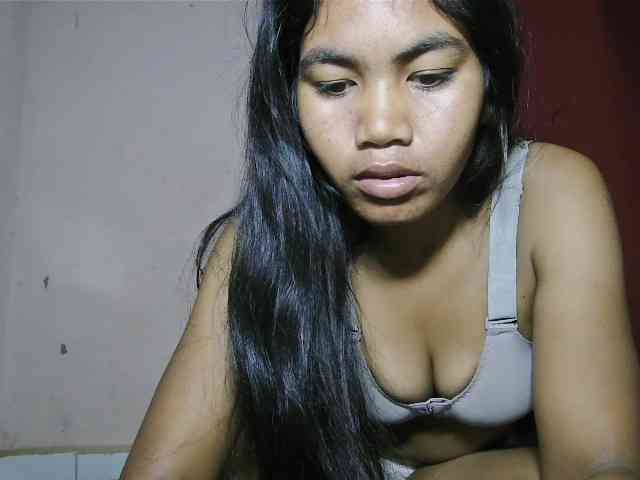 Keziah34 webcam