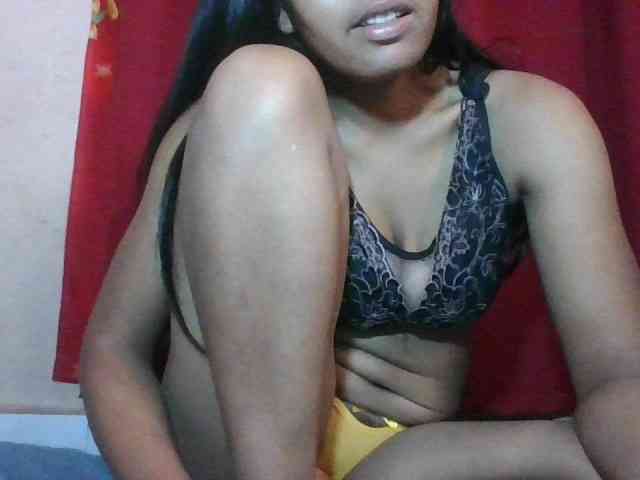 Keziah34 webcam