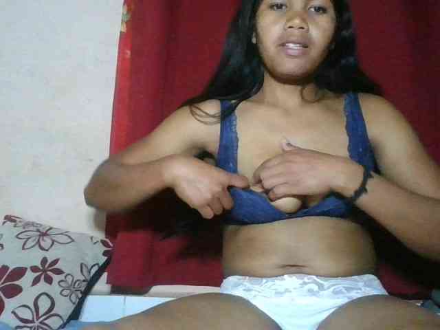 Keziah34 webcam