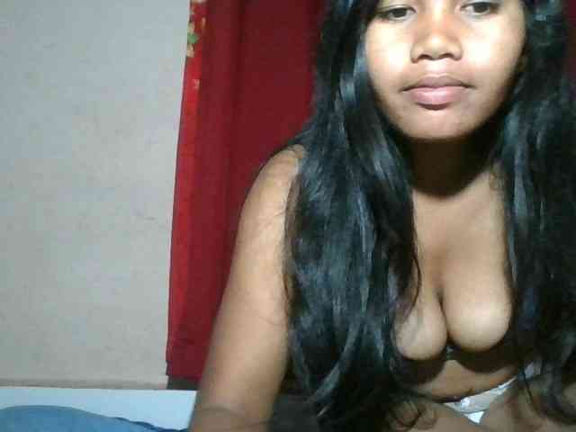 Keziah34 webcam