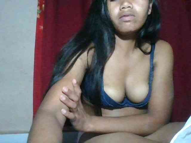 Keziah34 webcam